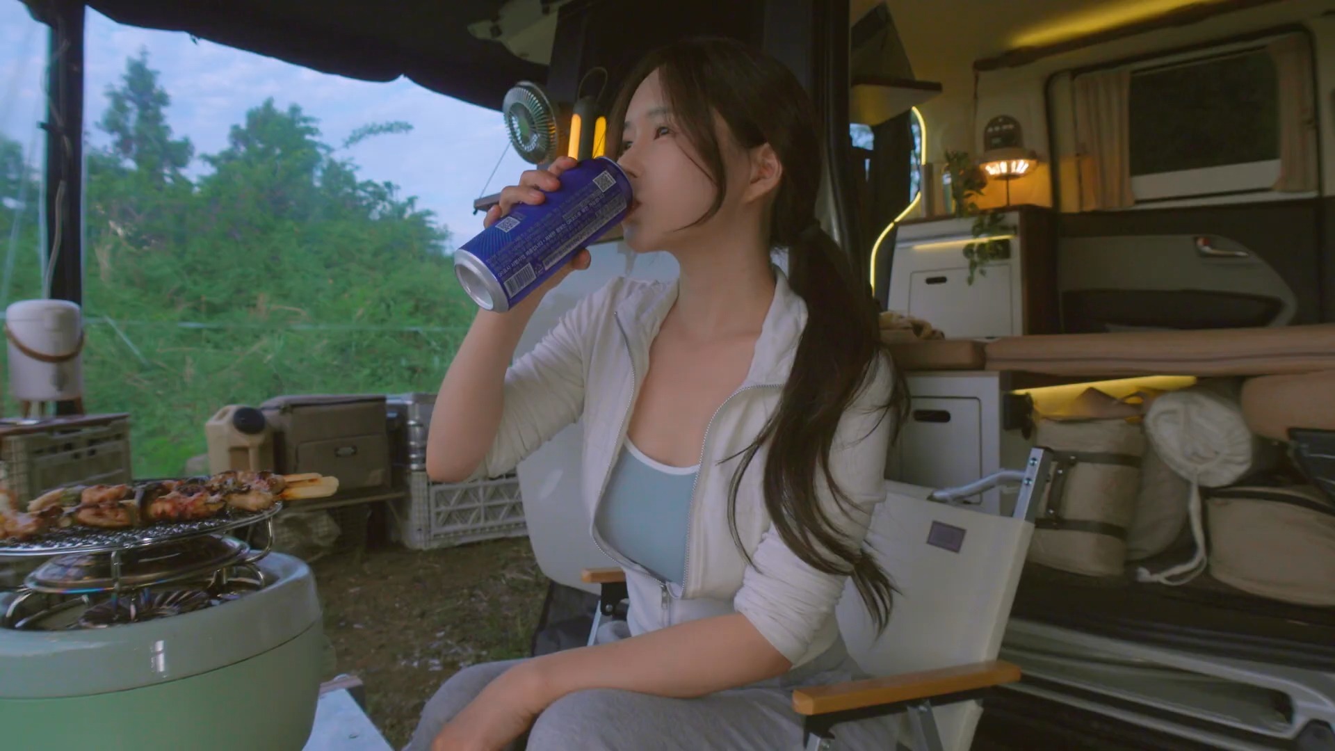 “故园行·粤港澳大湾区文化寻根主题摄影展暨新书首发式”在香港举行